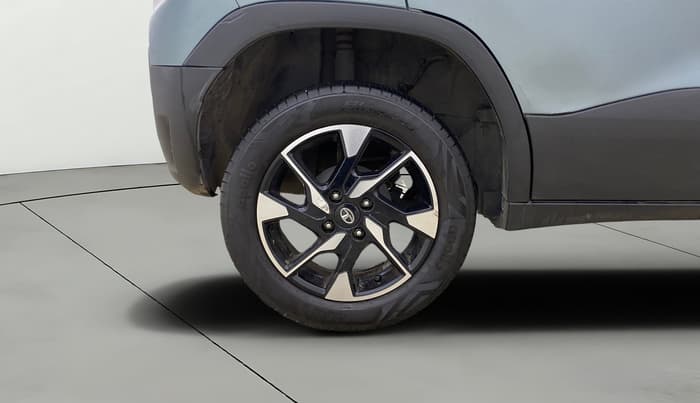 2021 Tata PUNCH ACCOMPLISHED AMT, Petrol, Automatic, 27,461 km, Right Rear Wheel