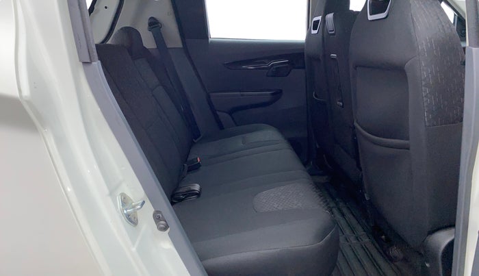 2018 Mahindra KUV 100 NXT K4+ P 6 STR, Petrol, Manual, 22,715 km, Right Side Rear Door Cabin