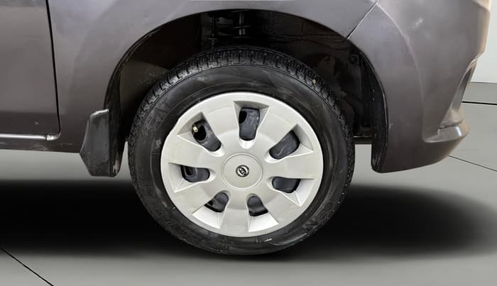 2015 Maruti Alto K10 VXI, Petrol, Manual, 82,149 km, Right Front Wheel
