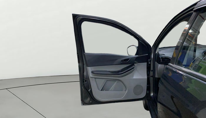 2021 Tata Tiago XT PETROL, Petrol, Manual, 43,980 km, LHS Front Door