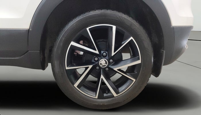 2023 Skoda KUSHAQ  MONTE CARLO 1.0L TSI MT, Petrol, Manual, 22,401 km, Left Rear Wheel