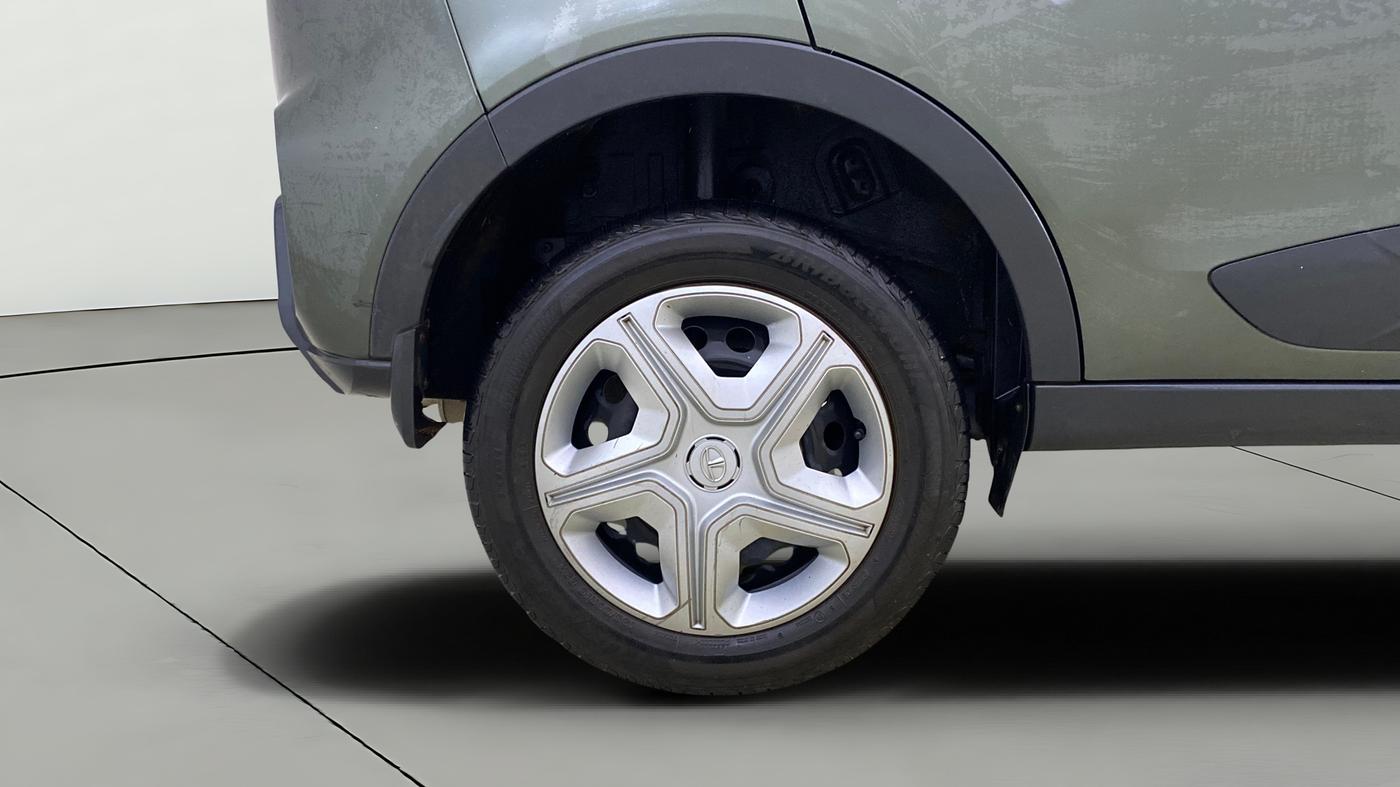 2022 Tata NEXON XM PETROL, Petrol, Manual, 24,237 km, Right Rear Wheel
