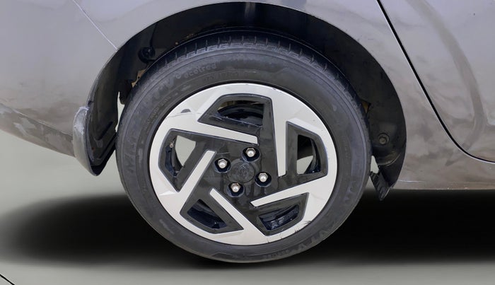2023 Hyundai AURA S 1.2 CNG, CNG, Manual, 83,331 km, Right Rear Wheel