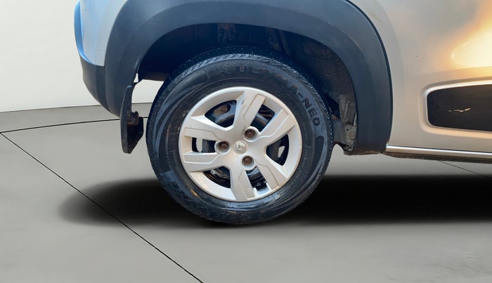 2016 Renault Kwid RXT 0.8, CNG, Manual, 40,164 km, Right Rear Wheel