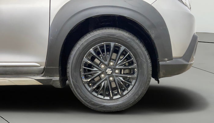 2020 Maruti XL6 ZETA AT, Petrol, Automatic, 92,000 km, Right Front Wheel