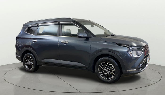 2022 KIA CARENS PRESTIGE PLUS 1.4 PETROL 7 STR, Petrol, Manual, 36,541 km, Right Front Diagonal