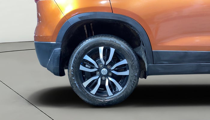 2020 Maruti Vitara Brezza VXI AT SHVS, Petrol, Automatic, 75,835 km, Right Rear Wheel