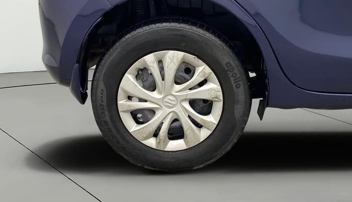 2022 Maruti Swift VXI, Petrol, Manual, 40,042 km, Right Rear Wheel