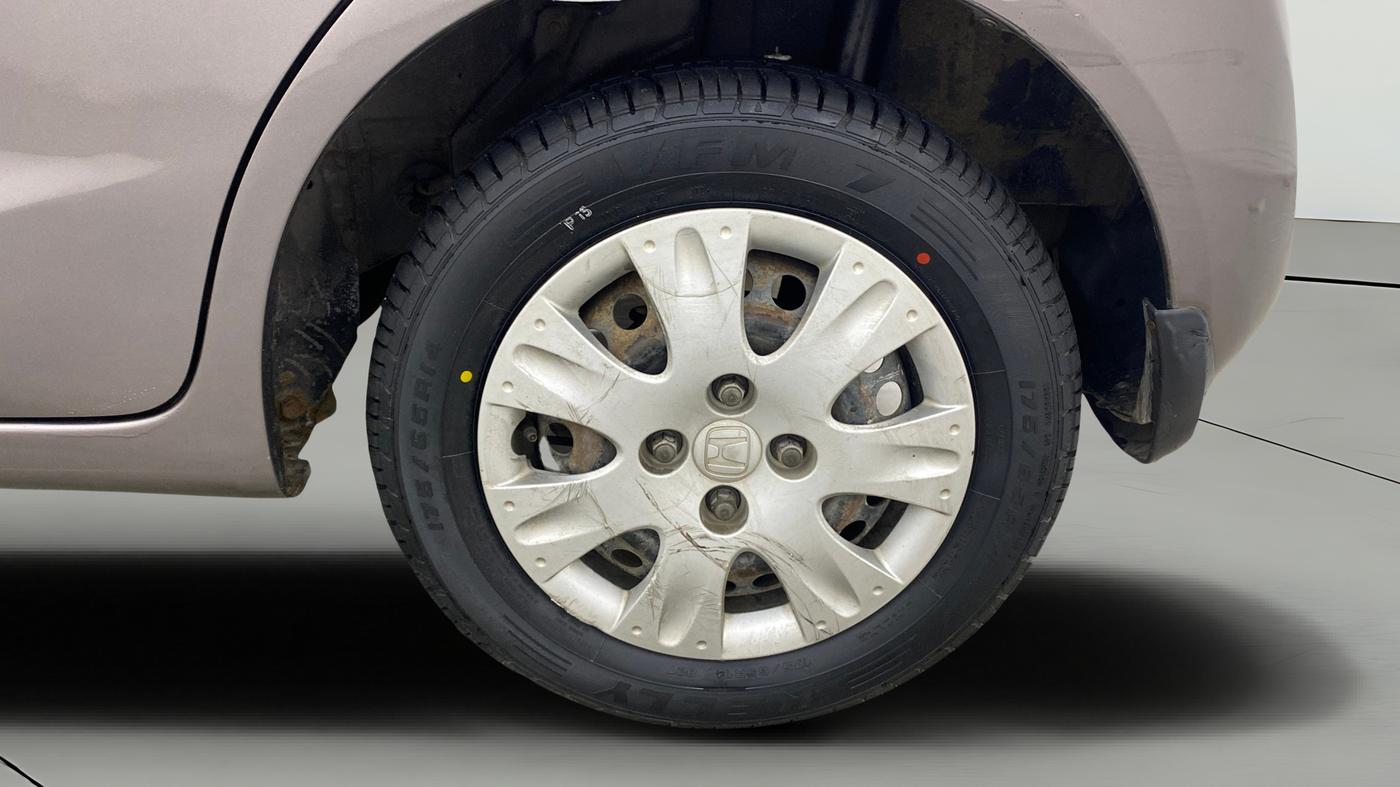 2013 Honda Brio S MT, Petrol, Manual, 71,149 km, Left Rear Wheel