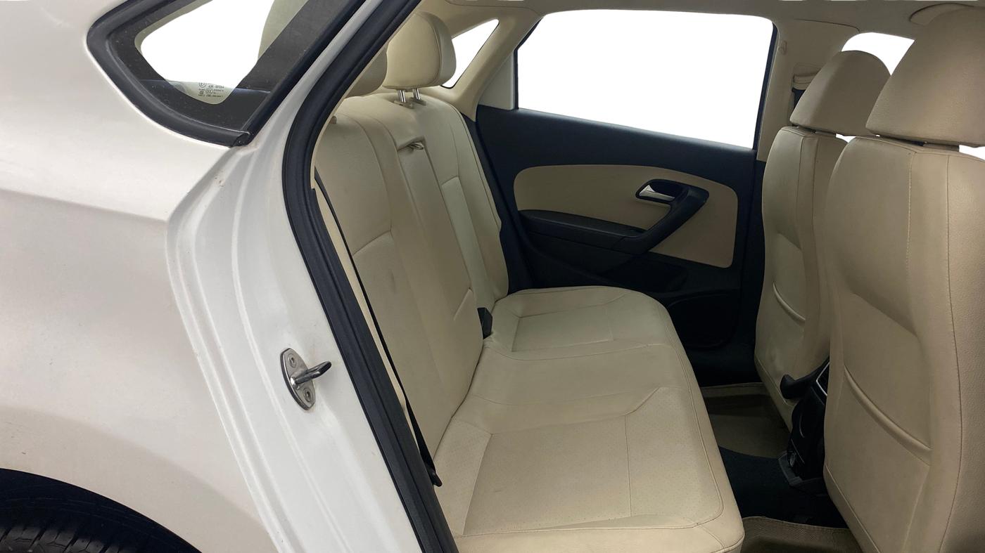 2019 Volkswagen Vento HIGHLINE PLUS 1.2 AT, Petrol, Automatic, 63,390 km, Right Side Rear Door Cabin