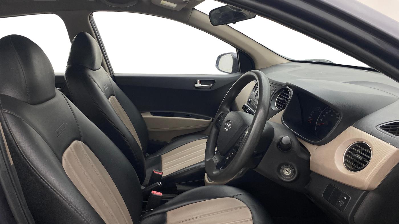 2016 Hyundai Grand i10 SPORTZ 1.2 KAPPA VTVT, Petrol, Manual, 85,880 km, Right Side Front Door Cabin