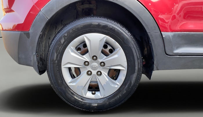 2015 Hyundai Creta S 1.6 PETROL, Petrol, Manual, 1,25,511 km, Right Rear Wheel