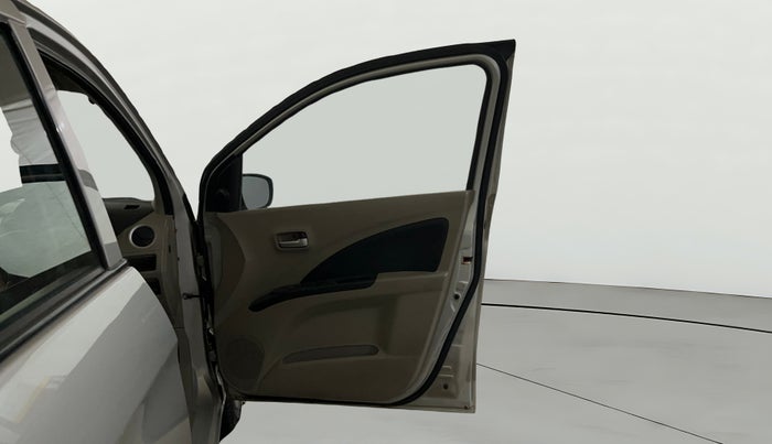 2016 Maruti Celerio VXI, Petrol, Manual, 14,960 km, RHS Front Door