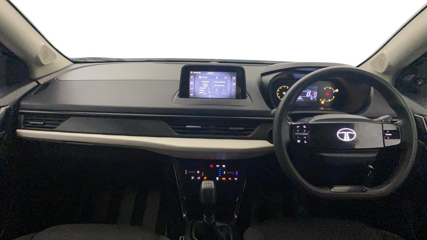 2024 Tata NEXON PURE 1.5 DIESEL, Diesel, Manual, 1,01,413 km, Dashboard