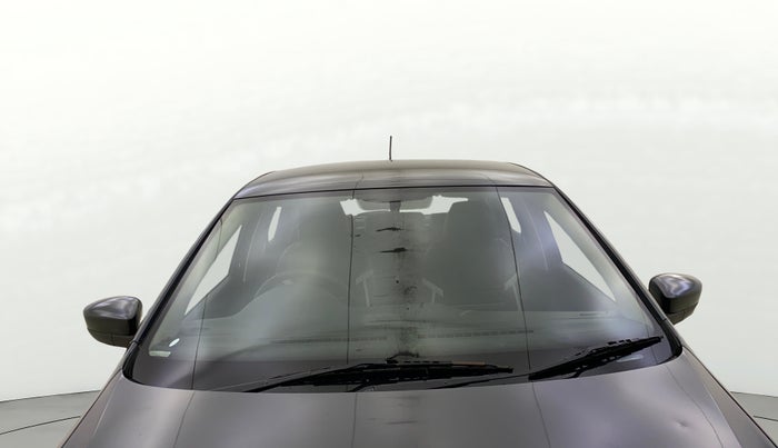 2014 Volkswagen Polo COMFORTLINE 1.5L, Diesel, Manual, 49,147 km, Front Windshield