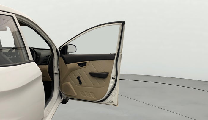 2016 Hyundai Eon D-LITE+, Petrol, Manual, 32,755 km, RHS Front Door