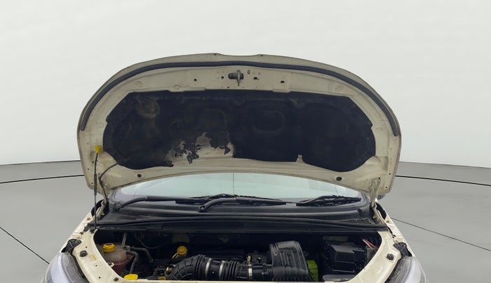 2019 Mahindra MARAZZO M2 8 STR, Diesel, Manual, 64,070 km, Open Bonet