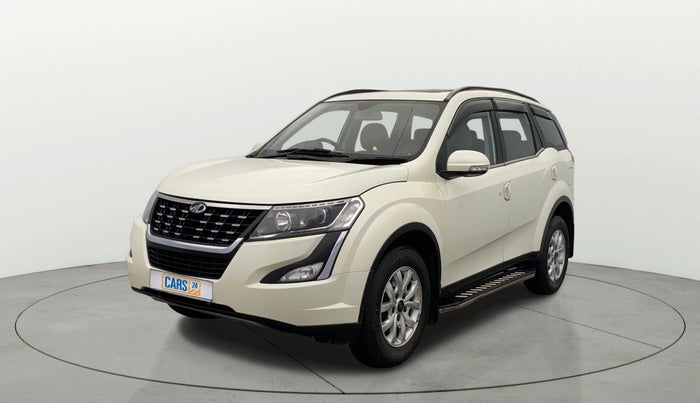 2020 Mahindra XUV500 W9, Diesel, Manual, 40,716 km, Left Front Diagonal