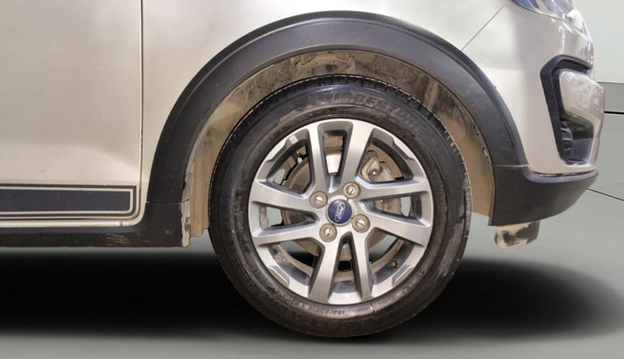 2018 Ford FREESTYLE TITANIUM 1.2 PETROL, Petrol, Manual, 90,419 km, Right Front Wheel