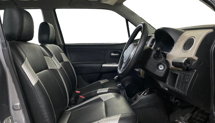 2015 Maruti Wagon R 1.0 LXI, Petrol, Manual, 9,847 km, Right Side Front Door Cabin