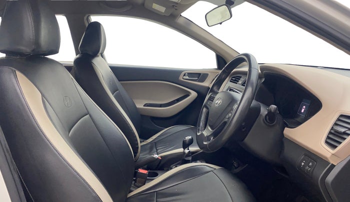 2017 Hyundai Elite i20 ASTA 1.2 (O), Petrol, Manual, 50,645 km, Right Side Front Door Cabin