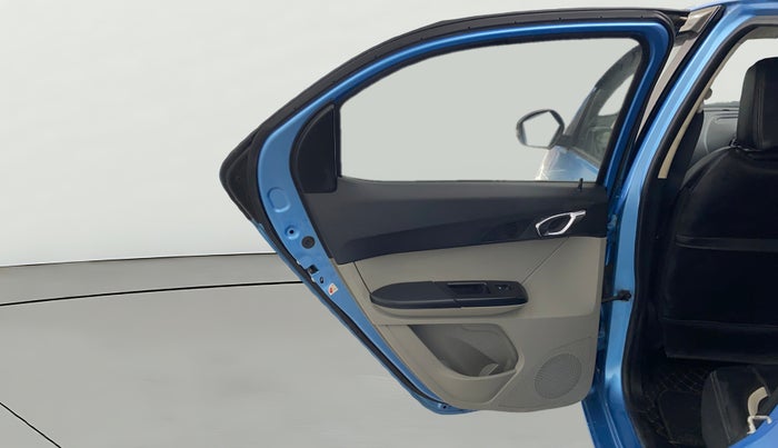 2016 Tata Tiago XZ PETROL, Petrol, Manual, 65,245 km, LHS Rear Door