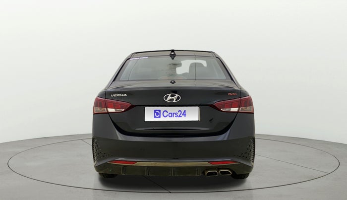2021 Hyundai Verna SX (O) 1.0 TURBO DCT, Petrol, Automatic, 19,469 km, Back/Rear