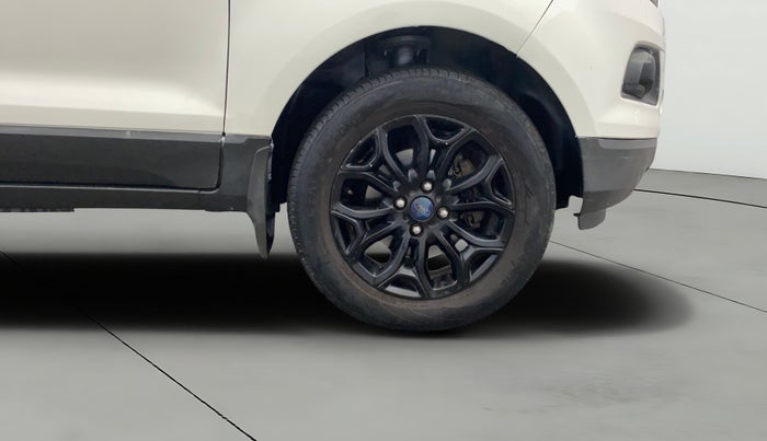 2016 Ford Ecosport TITANIUM 1.5L DIESEL, Diesel, Manual, 1,14,540 km, Right Front Wheel