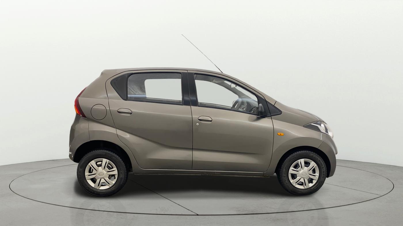 2016 Datsun Redi Go S, Petrol, Manual, 34,007 km, Right Side View