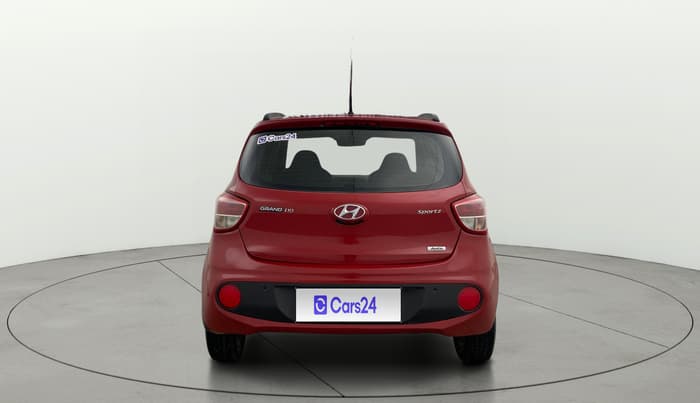 2017 Hyundai Grand i10 SPORTZ (O) AT 1.2 KAPPA VTVT, Petrol, Automatic, 61,109 km, Back/Rear