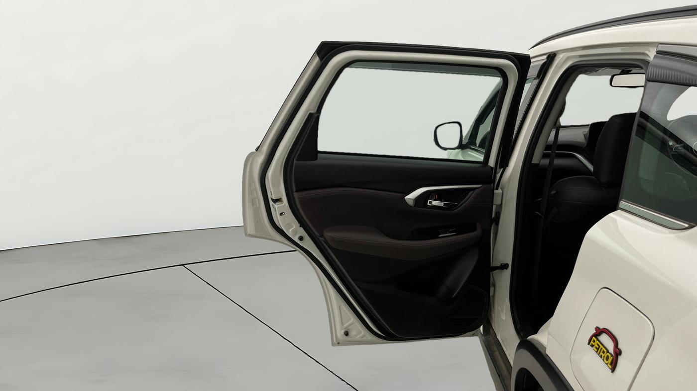 2022 Maruti Grand Vitara ALPHA SMART HYBRID AT, Petrol, Automatic, 33,060 km, LHS Rear Door