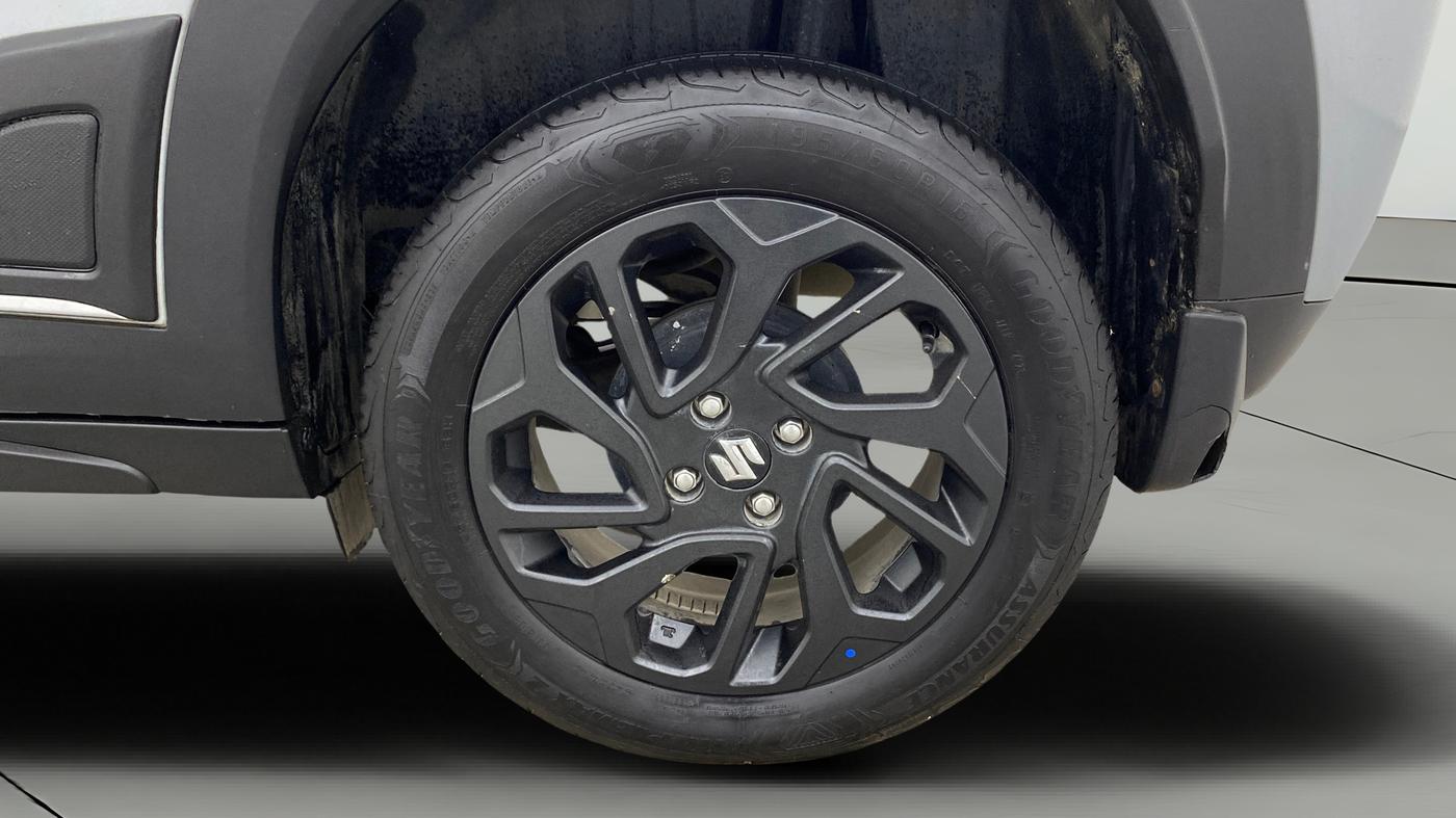 2024 Maruti FRONX DELTA PLUS 1.2L AGS, Petrol, Automatic, 19,672 km, Left Rear Wheel