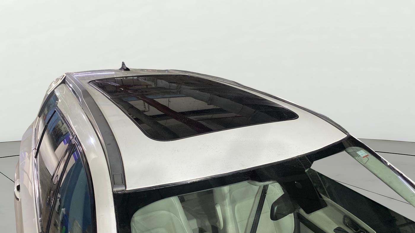 2022 Tata Safari XZA PLUS, Diesel, Automatic, 81,211 km, Roof