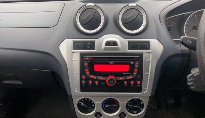 2014 Ford Figo TITANIUM 1.2 PETROL, Petrol, Manual, 61,553 km, Air Conditioner