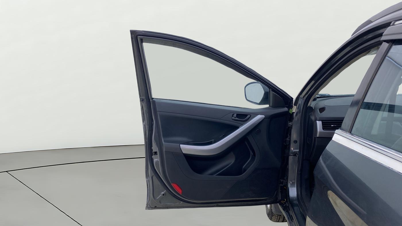 2022 Tata NEXON XMA PLUS SUNROOF PETROL, Petrol, Automatic, 51,038 km, LHS Front Door