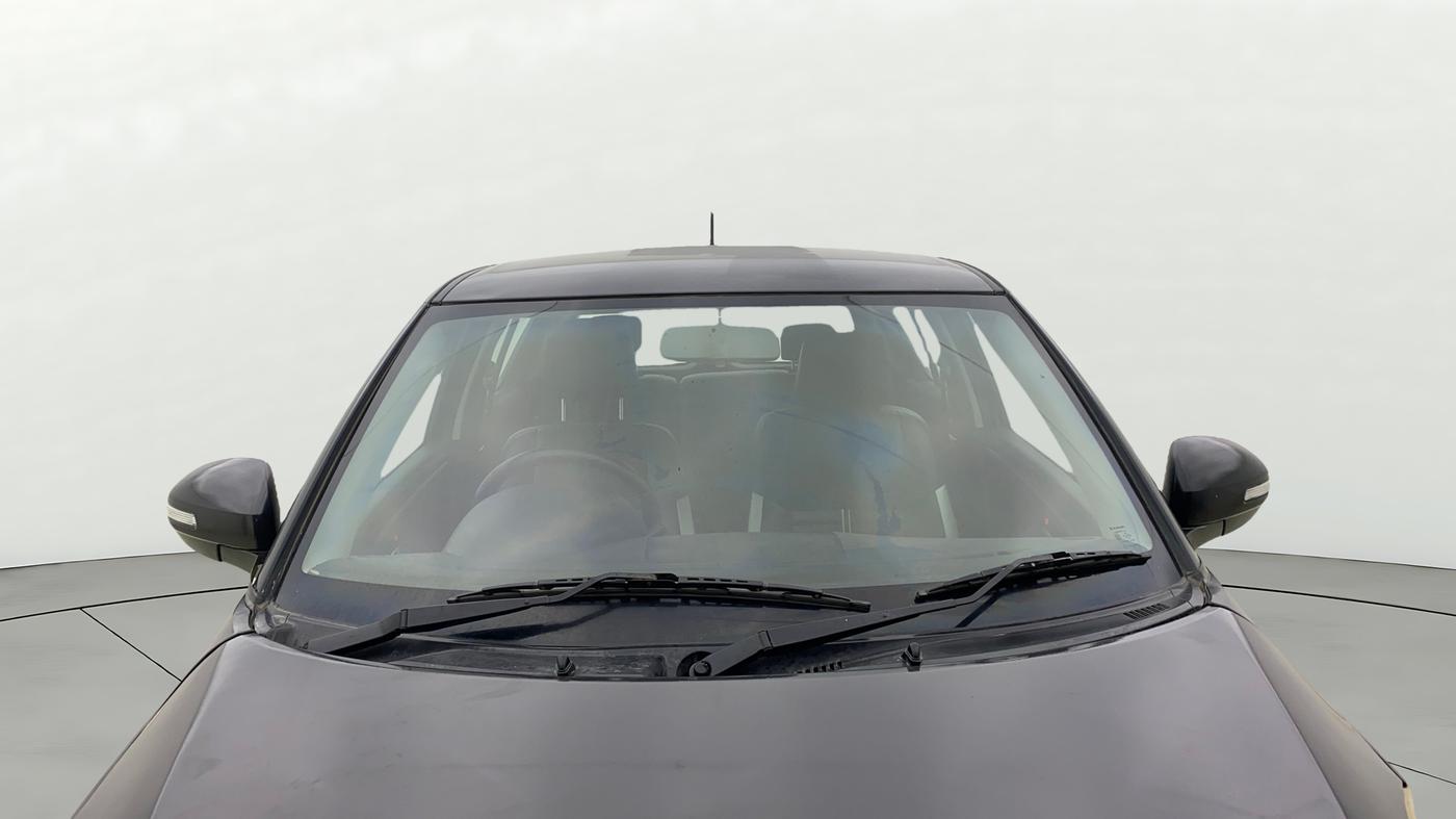 2017 Maruti Swift VXI, Petrol, Manual, 26,713 km, Front Windshield