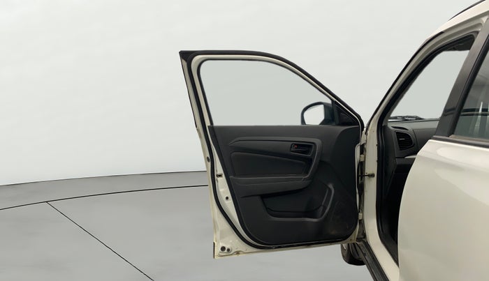 2018 Maruti Vitara Brezza VDI, Diesel, Manual, 79,856 km, LHS Front Door