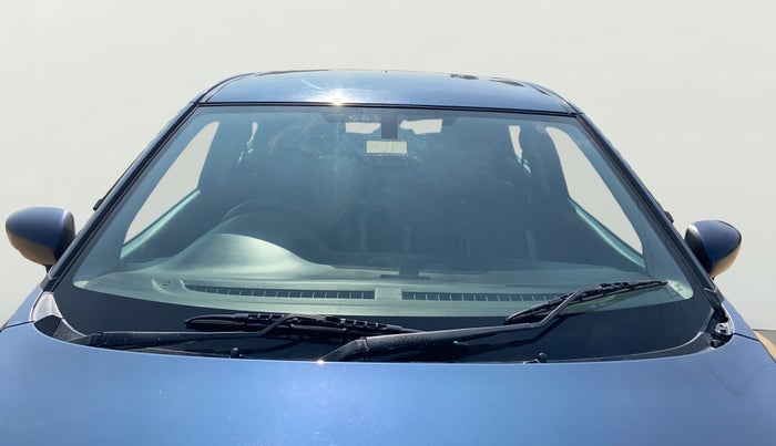 2019 Maruti Baleno ALPHA PETROL 1.2, CNG, Manual, 91,599 km, Front Windshield