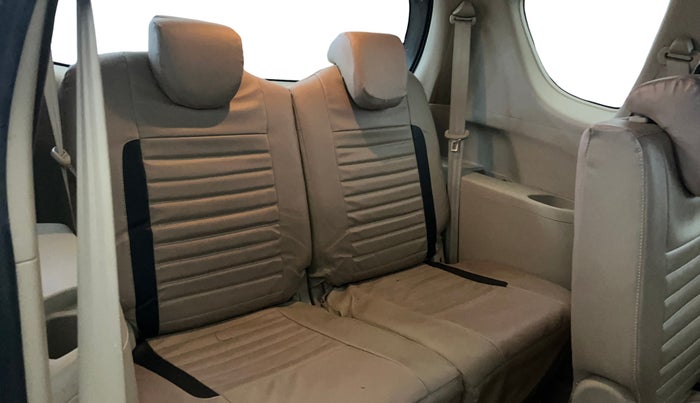 2017 Maruti Ertiga VXI, Petrol, Manual, 65,870 km, Third Seat Row ( optional )