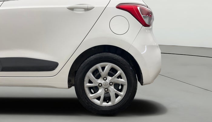 2018 Hyundai Grand i10 SPORTZ 1.2 KAPPA VTVT, CNG, Manual, 50,833 km, Left Rear Wheel