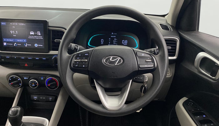 2024 Hyundai VENUE S 1.2, Petrol, Manual, 21,891 km, Steering Wheel Close Up