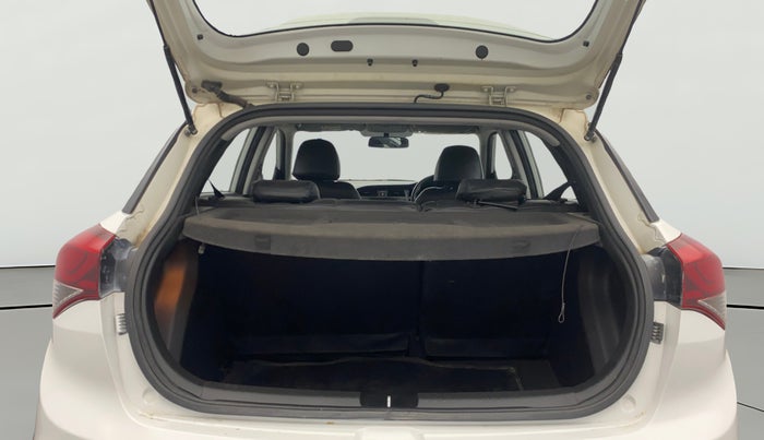 2015 Hyundai i20 Active 1.2 SX, Petrol, Manual, 91,705 km, Boot Open Zoomed View