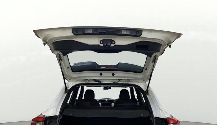 2021 Nissan MAGNITE XL TURBO CVT, Petrol, Automatic, 57,846 km, Boot Door Open