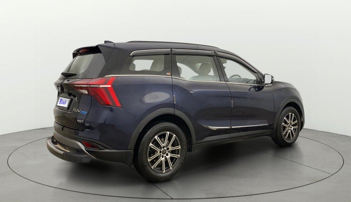 2022 Mahindra XUV700 AX 7 P AT 7 STR, Petrol, Automatic, 53,385 km, Right Back Diagonal