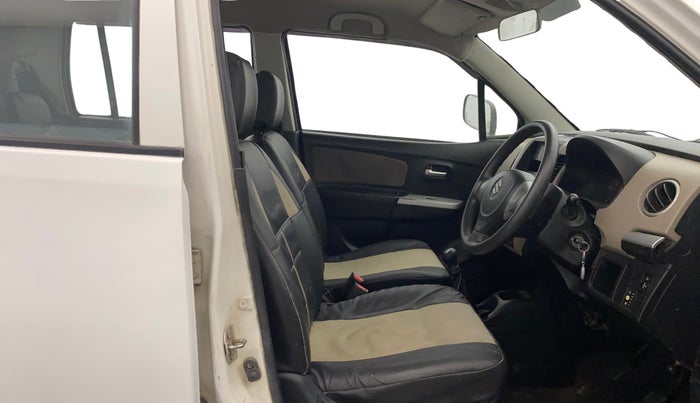 2013 Maruti Wagon R 1.0 LXI CNG, CNG, Manual, 74,525 km, Right Side Front Door Cabin