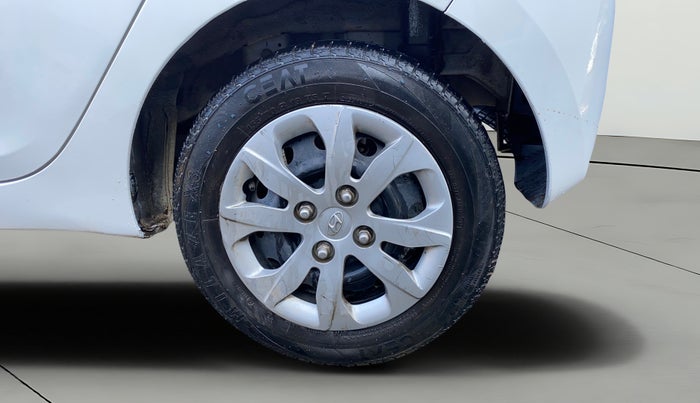 2017 Hyundai Eon MAGNA +, Petrol, Manual, 73,434 km, Left Rear Wheel