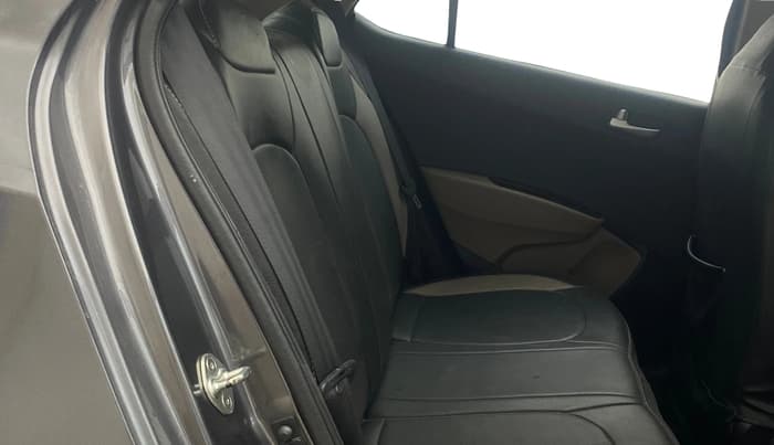 2020 Hyundai Grand i10 SPORTZ 1.2 KAPPA VTVT, Petrol, Manual, 45,935 km, Right Side Rear Door Cabin