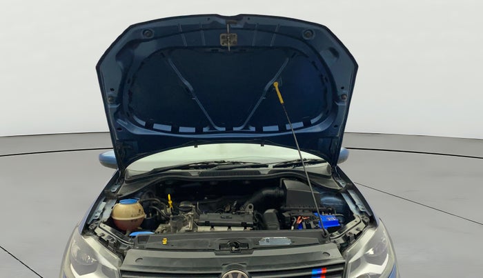 2016 Volkswagen Ameo COMFORTLINE 1.2L, Petrol, Manual, 92,913 km, Open Bonet