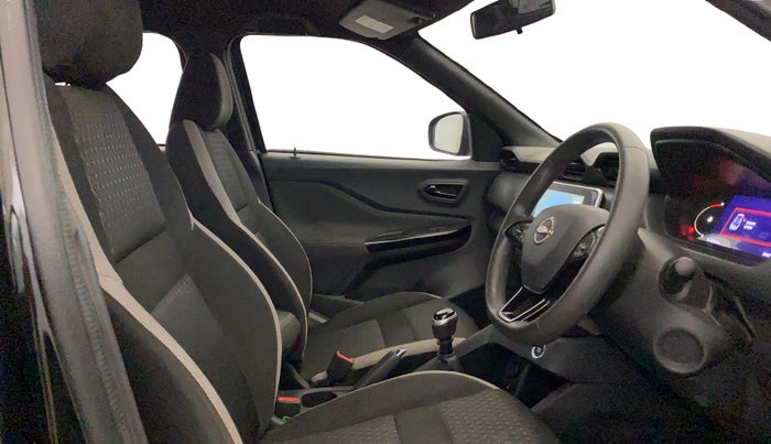 2024 Nissan MAGNITE Kuro Edition 1.0  MT , Petrol, Manual, 36,610 km, Right Side Front Door Cabin