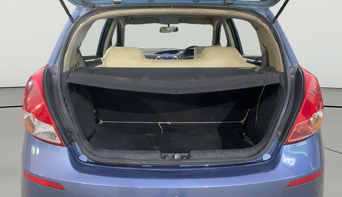 2013 Hyundai i20 MAGNA (O) 1.2, Petrol, Manual, 1,07,680 km, Boot Open Zoomed View